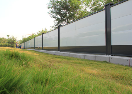 深圳市政圍擋，市政施工圍擋安裝現(xiàn)場(chǎng)效果圖-A/B/C類圍擋-深圳市大通建材有限公司鋼圍擋生產(chǎn)定制廠家